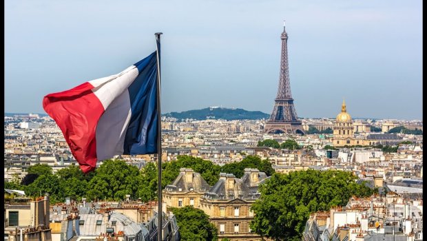 Fransa mövqeyini DƏYİŞDİ: İndi də Ukraynanın NATO-ya üzvlüyünü dəstəkləyir