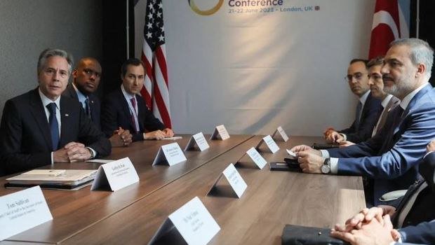 Hakan Fidan Blinkenlə görüşüb Türkiyəyə F-16 qırıcılarının tədarükünü MÜZAKİRƏ ETDİ 