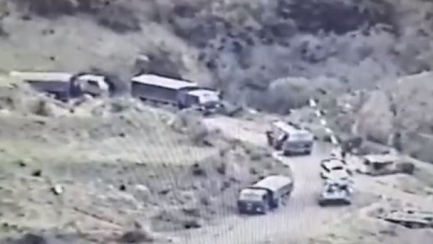 Ermənilər yenə ərazilərimizdə sülhməramlıların müşayiəti ilə qanunsuz daşımalar edirlər - VİDEO 