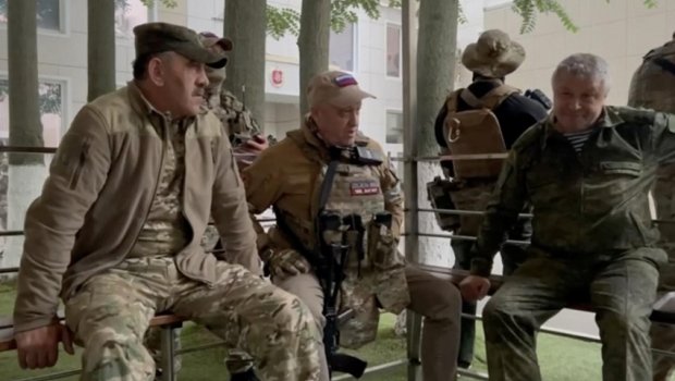 Priqojin Şoyqunun müavini ilə GÖRÜŞDÜ – VİDEO  