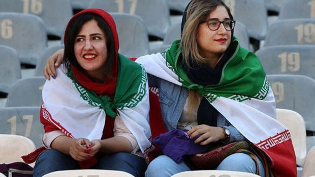 İranda qadınlara qoyulan bu qadağa aradan QALDIRILDI 