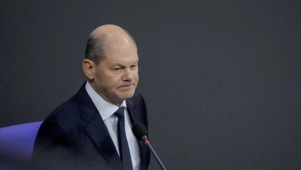 Almaniya kansleri Fransadakı zorakılığa qarşı çıxıb