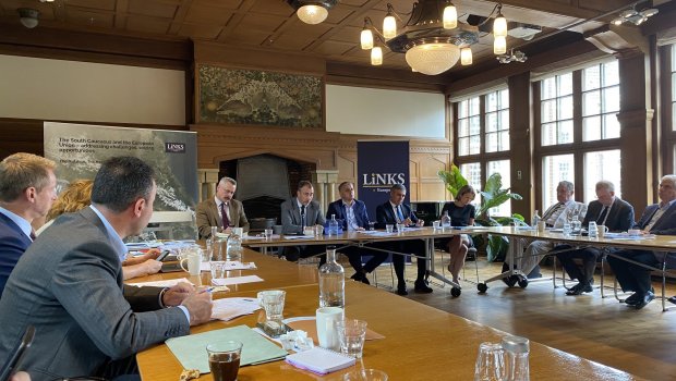 Səfir: “Qarabağ erməniləri digər Azərbaycan vətəndaşları ilə bərabər hüquqda olacaq”