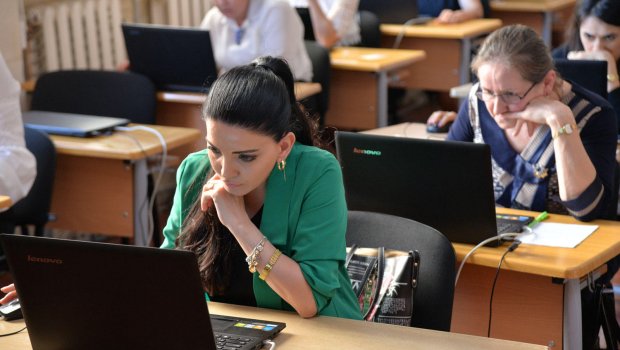 Məktəb direktoru olmaq istəyənlər bu gün imtahan verəcəklər