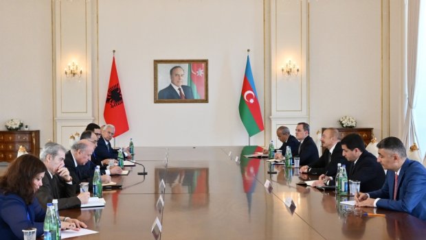 Azərbaycan və Albaniya prezidentlərinin geniş tərkibdə görüşü OLDU - FOTO