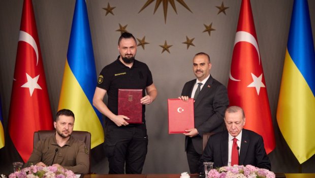 Ukrayna Türkiyə ilə PUA istehsalı ilə bağlı memorandum İMZALADI 