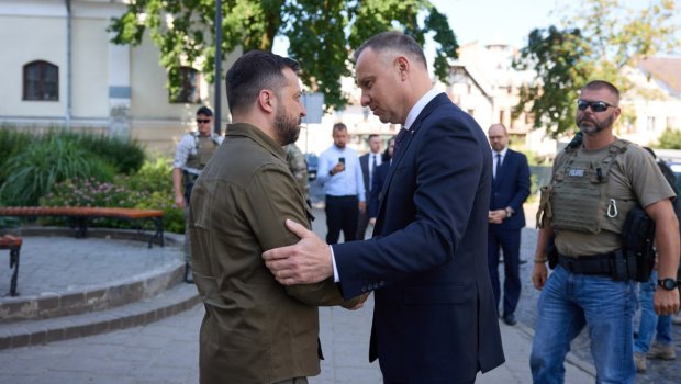 Zelenski Polşa prezidenti ilə görüşdü - FOTO