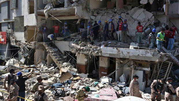 Pakistanda yaşayış binasında partlayış: 5 ölü, 10 yaralı var