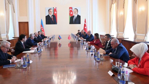 Baş nazir Əli Əsədov Numan Kurtulmuşla GÖRÜŞDÜ