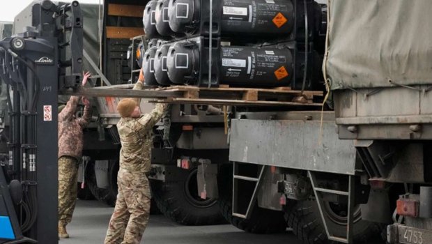 ABŞ Ukraynaya kasetli sursatlar VERDİ  