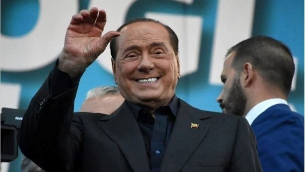 Berluskoninin partiyasına yeni sədr TƏYİN OLUNDU - FOTO