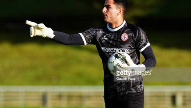 “Zirə” Portuqaliyadan qapıçı gətirir