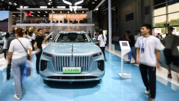 Çində beynəlxalq avtomobil sərgisi işə başladı - FOTO