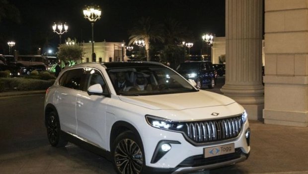 Ərdoğan Səudiyyə Ərəbistan şahzadəsinə avtomobil hədiyyə ETDİ- FOTO