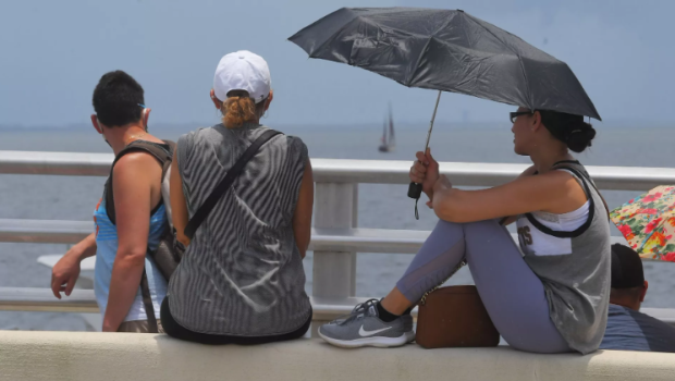 Türkiyənin cənubunda anomal istilər: İnsanlar küçəyə çıxmır