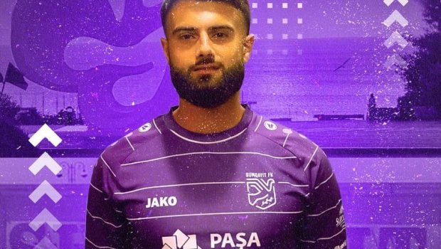 “Sumqayıt” pakistanlı futbolçu ilə müqavilə bağladı