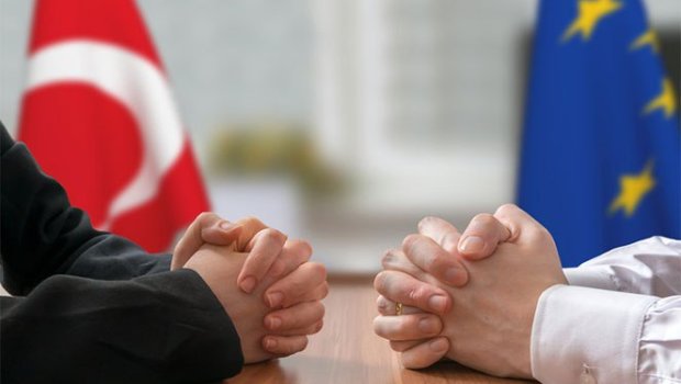 Türkiyəni Avropa İttifaqı ölkələrinə vizasız girişdən 6 “addım” ayırır