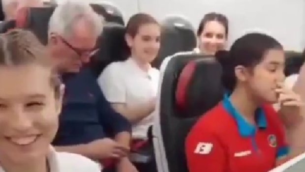 Türkiyəli pilotdan basketbolçularımıza qeyri-adi ÇEMPİONLUQ TƏBRİKİ – VİDEO   