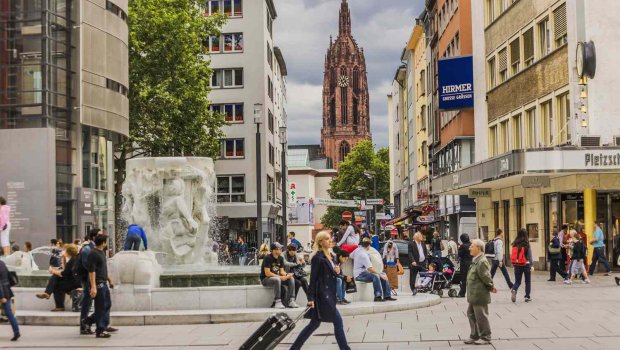 Almaniyada yeni qanun qüvvəyə MİNDİ- İşəgötürülmə ASANLAŞDI