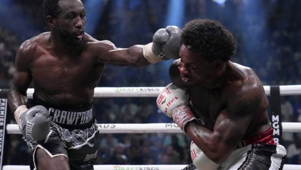 ABŞ-lı idmançı boks üzrə mütləq dünya çempionu oldu - VİDEO