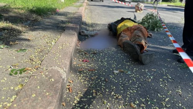 Rusiya Xersonu yenidən atəşə tutdu: 1 ölü, 2 yaralı var - FOTO