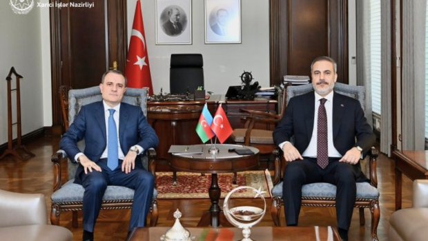 Ceyhun Bayramov və Hakan Fidan Zəngəzur dəhlizinin açılmasını müzakirə ETDİ 