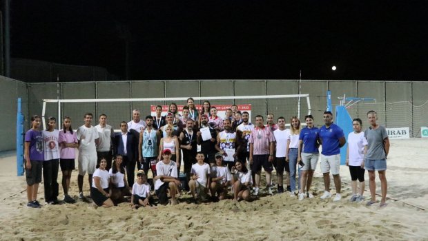 Çimərlik voleybolu üzrə Azərbaycan çempionatında FİNAL – FOTO  