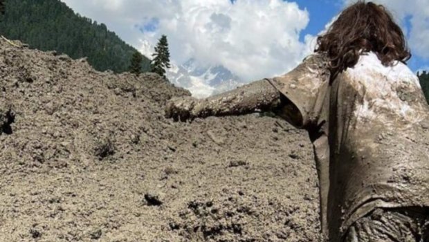 Gürcüstanda torpaq sürüşməsində ölənlərin sayı 18-ə çatdı - VİDEO