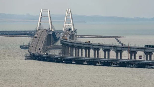 Krım körpüsündə avtomobillərin hərəkəti dayandırıldı