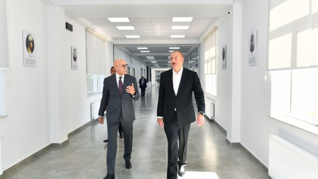 Şəmkirdə Məhəmməd Füzuli adına məktəb-liseyin yeni binası AÇILDI - FOTO