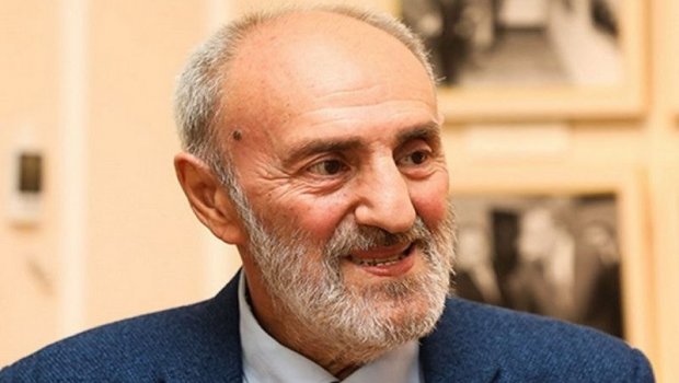 Akif İslamzadə “Şöhrət” ordeni ilə təltif edildi