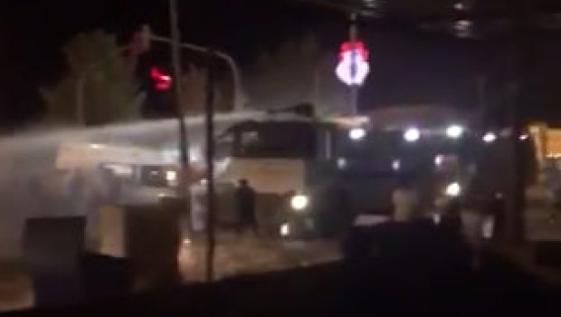 Türkiyədə 9 yaşlı uşağı zorlayan suriyalıya HÜCUM OLUNDU - ANBAAN VİDEO 