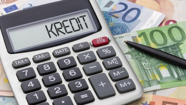 Azərbaycanda problemli kreditlərin məbləği 25 % azalıb