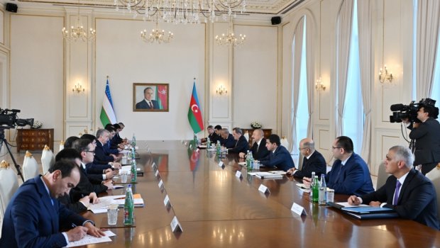 Azərbaycan və Özbəkistan prezidentlərinin geniş tərkibdə görüşü keçirilib - YENİLƏNİB/VİDEO 