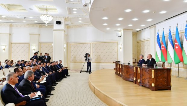 İlham Əliyev: Azərbaycan ilə Özbəkistan arasında qardaşlıq münasibətlərinin çoxəsrlik tarixi var