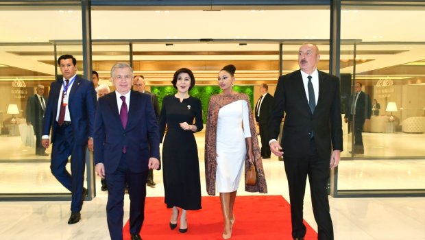 Özbəkistan Prezidenti və xanımının şərəfinə dövlət ziyafəti verilib - YENİLƏNİB 