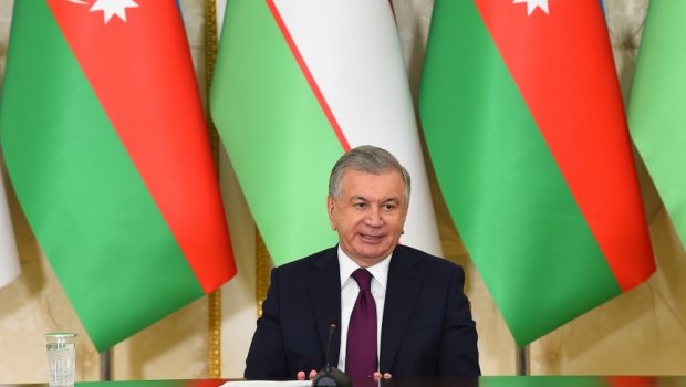 Şavkat Mirziyoyev Füzuli məktəbində təhsil alacaq şagirdləri ildə iki dəfə Özbəkistana səfərə DƏVƏT EDİB 
