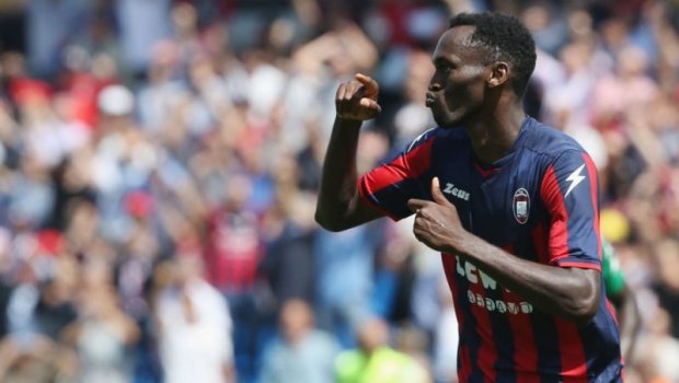 İtaliya klubunun futbolçusu “Neftçi”yə keçməkdən İMTİNA EDİB 