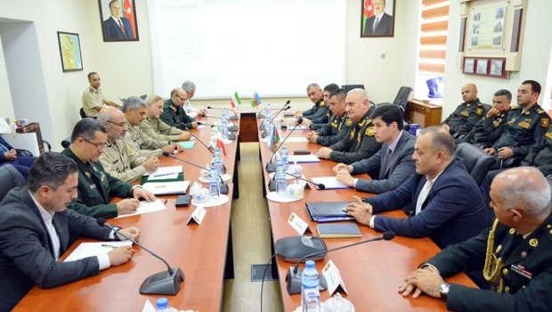 Bakıya gələn iranlı general nəyi müzakirə etdi? - FOTO