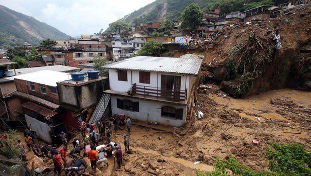 Liviyada daşqın qurbanlarının sayı 1 300 nəfərə çatıb