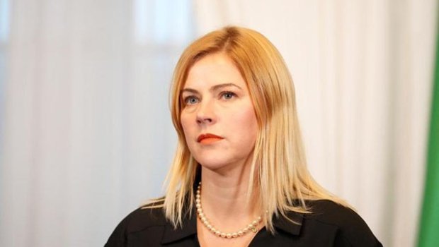 Latviyada yeni hökumət TƏSDİQLƏNDİ 