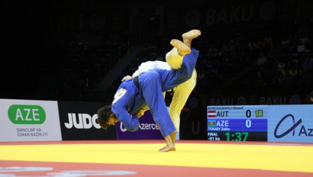 Zelim Tçkayev “Böyük dəbilqə” turnirində qızıl medal qazanıb - FOTO 