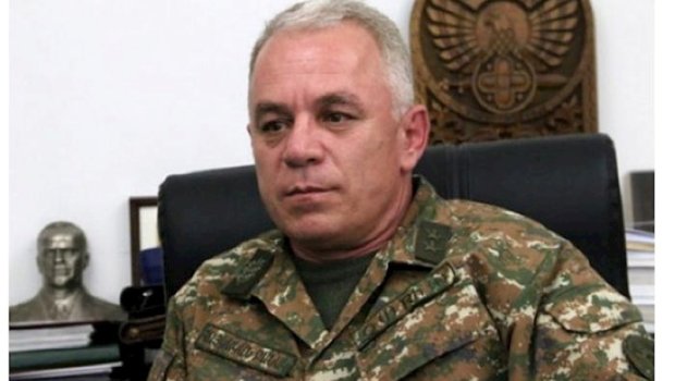 DSX: Qondarma “DQR”in keçmiş müdafiə naziri saxlanılaraq Bakıya GƏTİRİLDİ