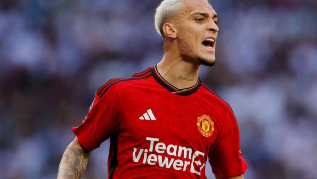 “Mançester Yunayted” qalmaqallı futbolçunu heyətə qaytardı