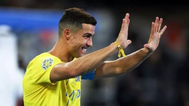 Ronaldo yenə ən yaxşı oyunçu seçildi