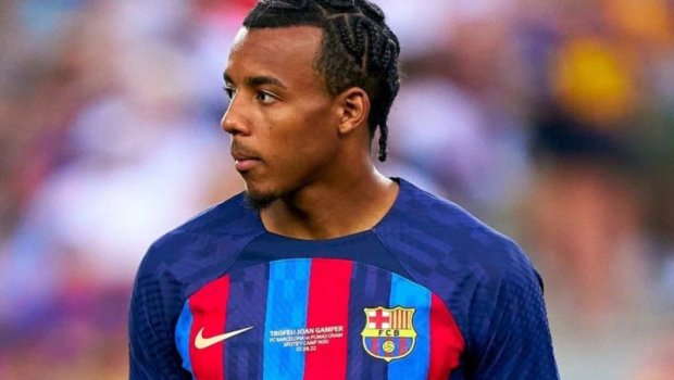 “Barselona”nın müdafiəçisi ZƏDƏLƏNDİ 