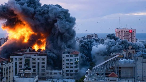 İsrail ordusu Qəzza zolağında quru əməliyyatını təxirə saldı