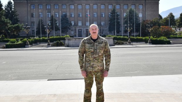 “Qarşıma vəzifə qoymuşdum ki, bayrağımız bütün ərazilərdə qaldırılsın” - İlham Əliyev