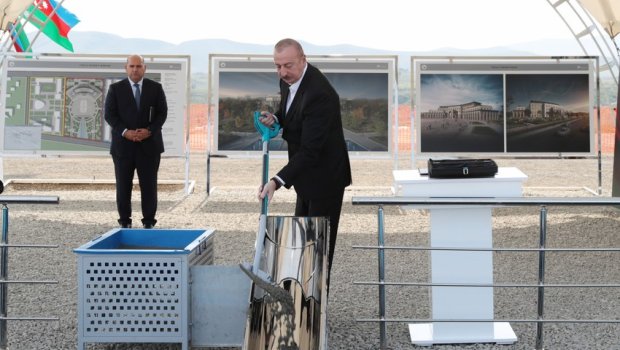 İlham Əliyev Füzulidə inzibati binanın təməlqoyma MƏRASİMİNDƏ - FOTO 