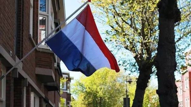 Niderland da vətəndaşlarına Livana səfər etməmək barədə XƏBƏRDARLIQ ETDİ 